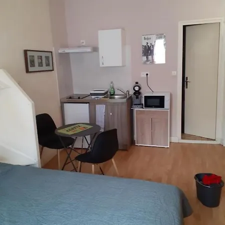 Ludotel Bed & Breakfast