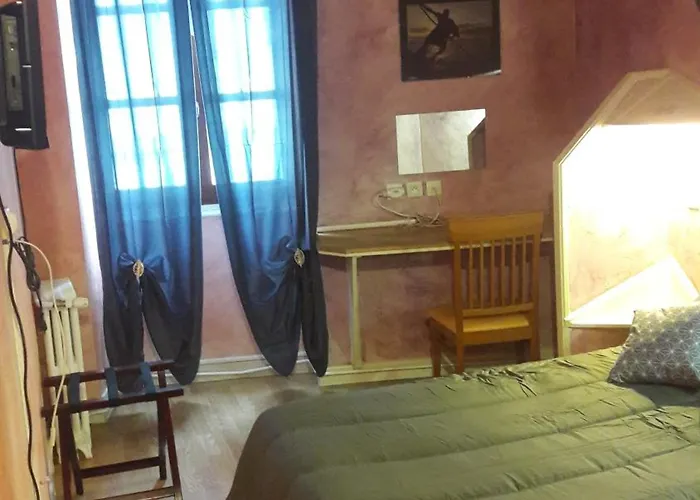 Ludotel 住宿加早餐酒店 贝莱